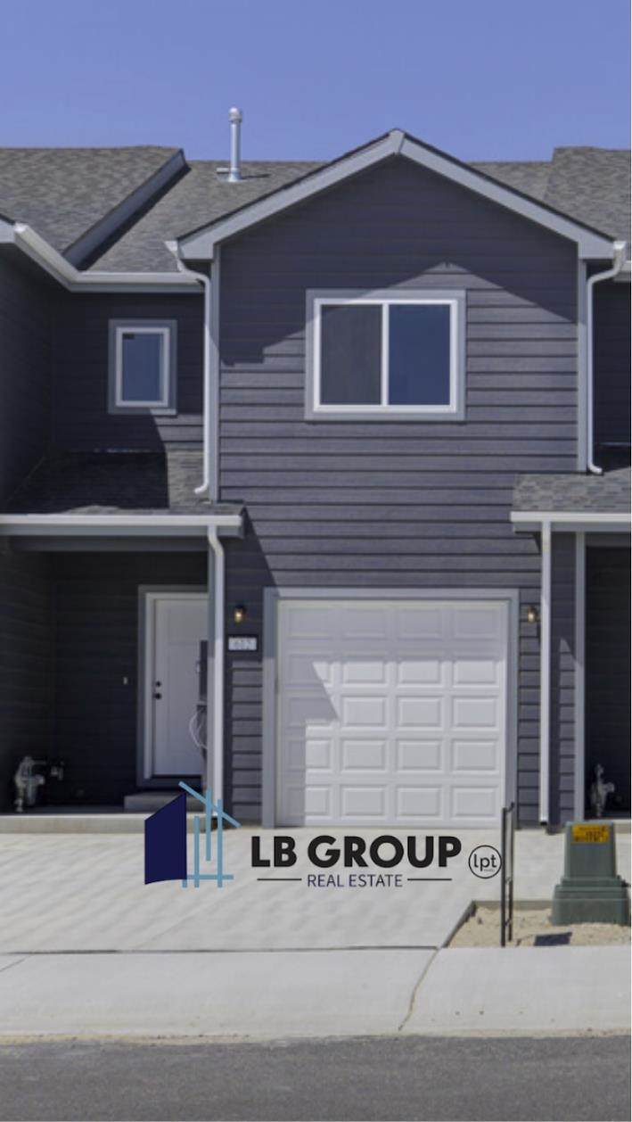 612 Badger Lane - Photo 1