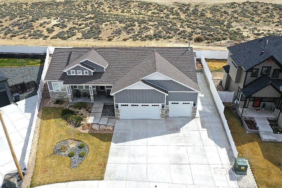 https://bt-photos.global.ssl.fastly.net/wyoming/orig_boomver_2_20261581-2.jpg