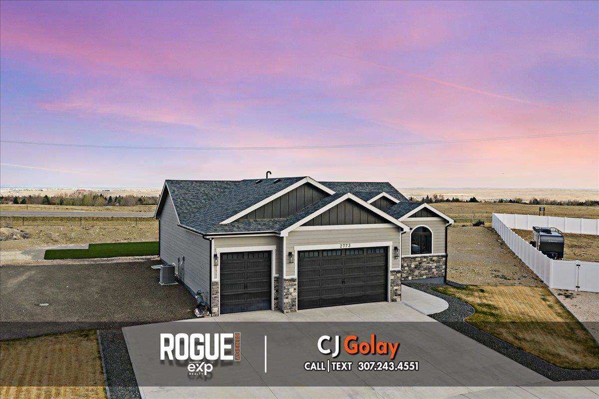 2773 Laredo Way - Photo 1
