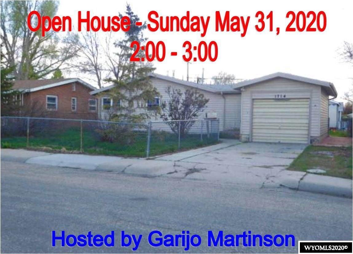 1714 Custer Avenue - Photo 1 1714 Custer Avenue - Photo 1