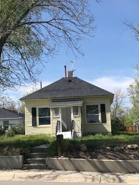 306 Monroe Avenue - Photo 1