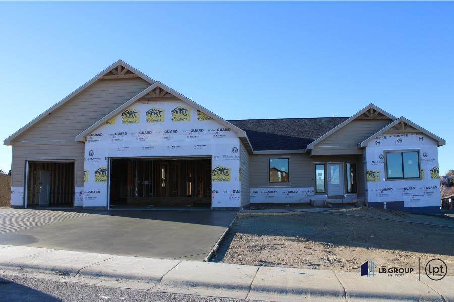 1120 Cornwall Street - Photo 1