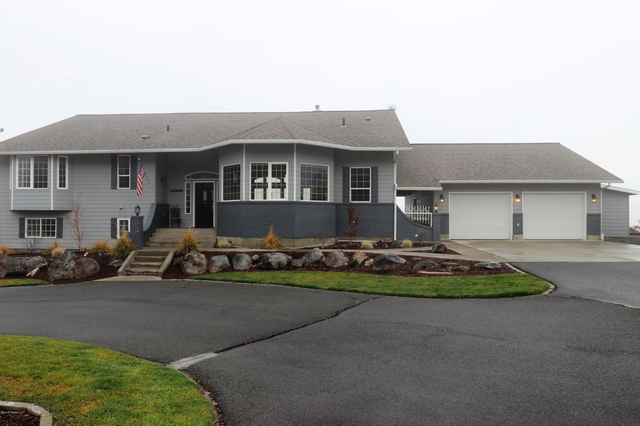 271 Orchard Dr - Photo 1