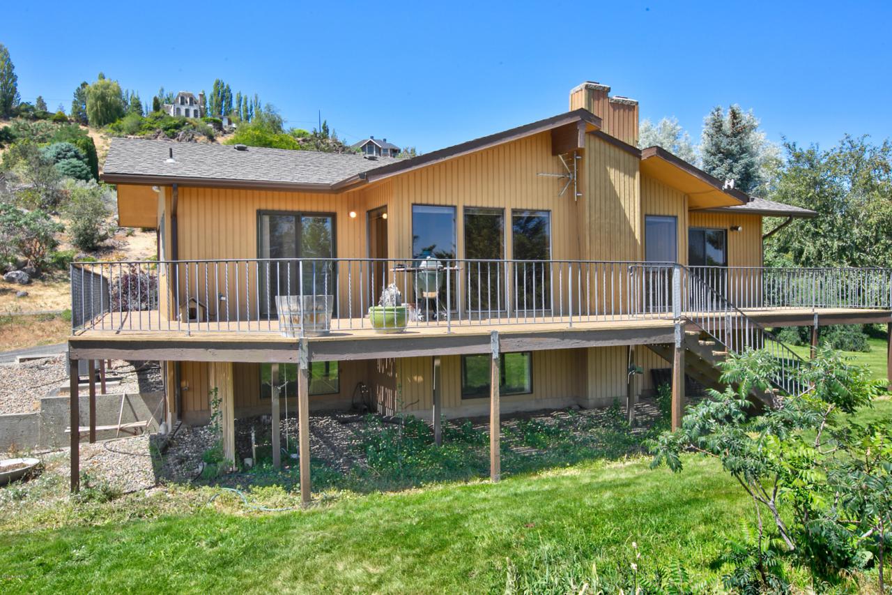 90 Orchard Dr - Photo 1