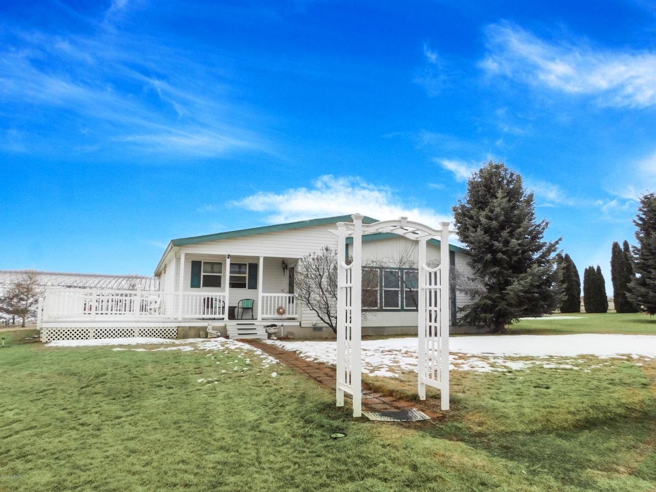 481 Burnham Rd - Photo 1