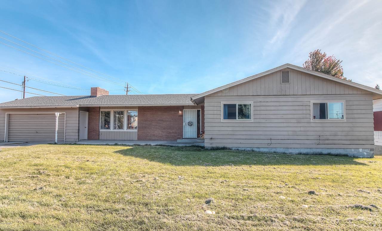 201 64th Ave - Photo 1 201 64th Ave - Photo 1