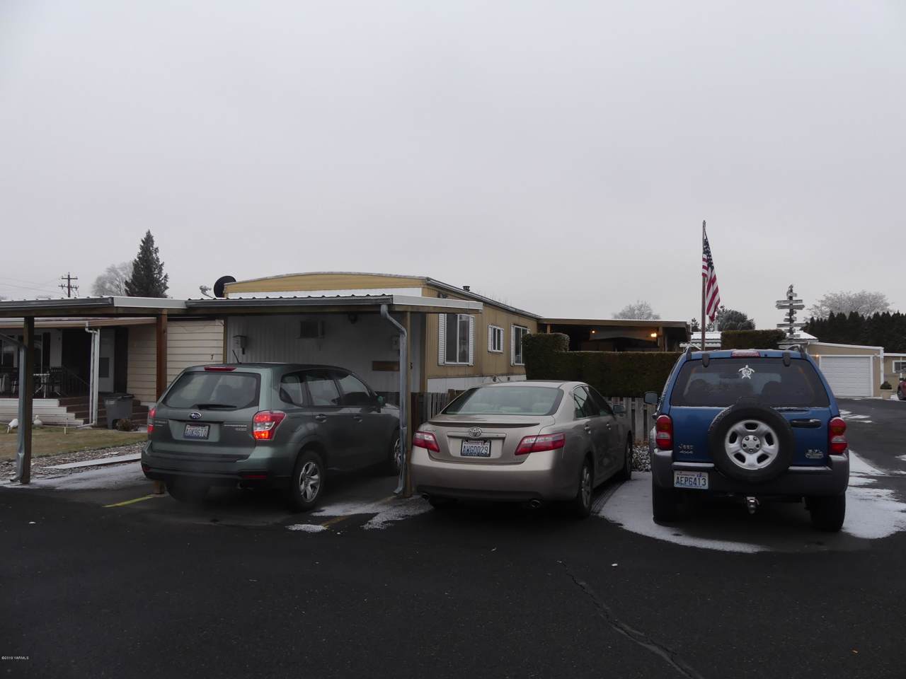 55 Washington Ave - Photo 1