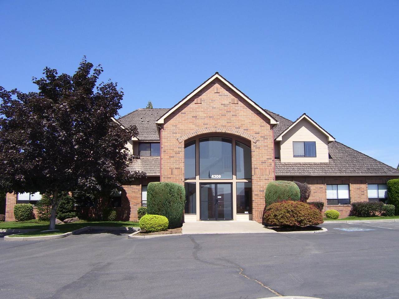 4209 Tieton Dr - Photo 1