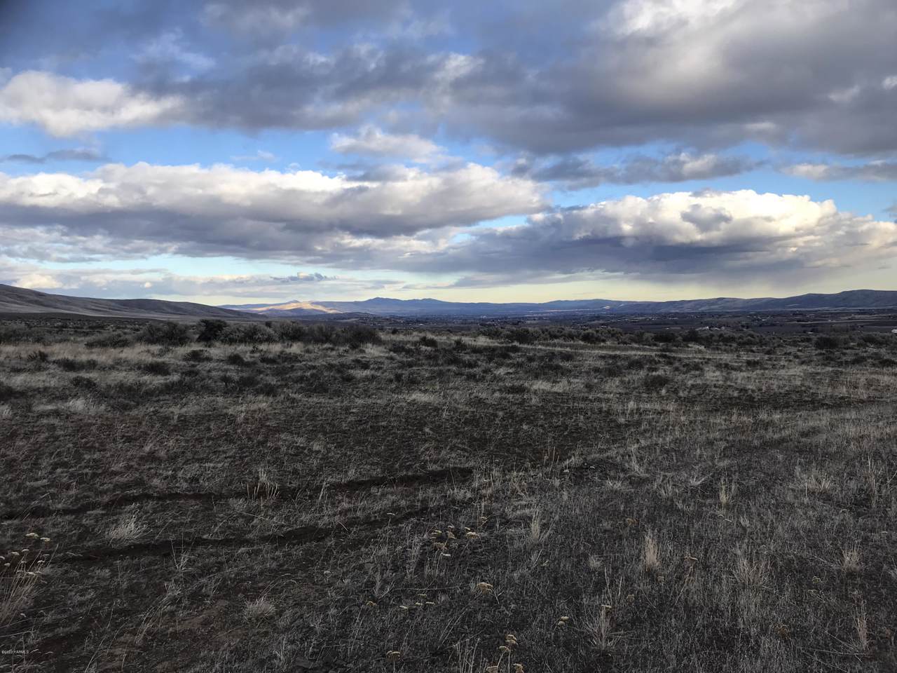 NKA Windyheart Rd - Photo 1
