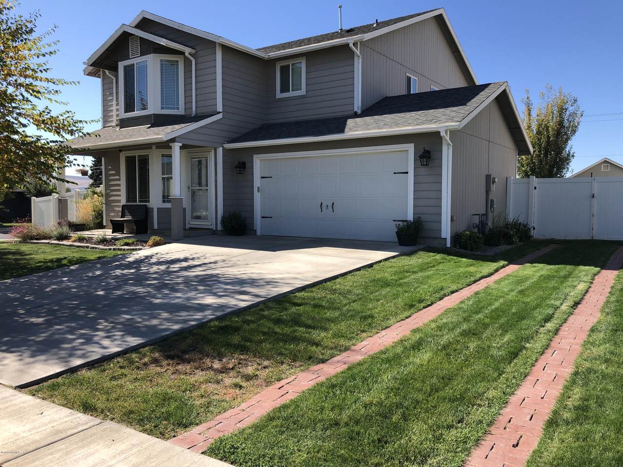 602 Mt Adams St - Photo 1