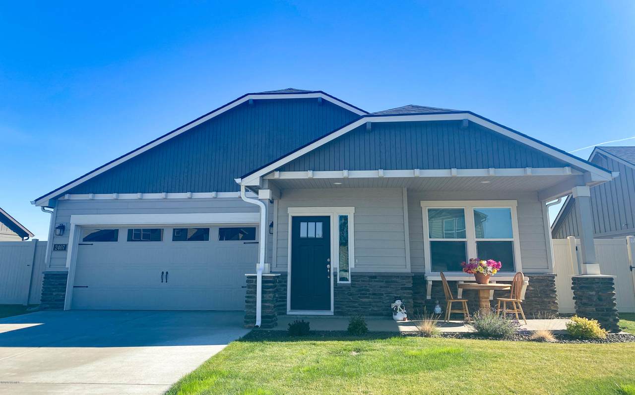 2407 62nd Ave - Photo 1