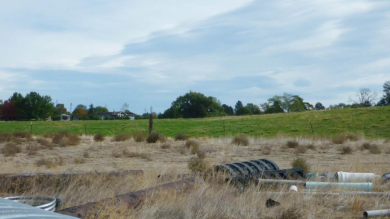 NNA Oliver Dr - Photo 1