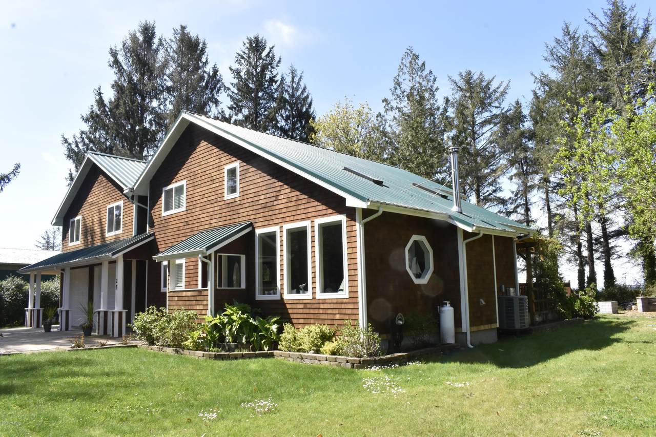25 Bayview St - Photo 1