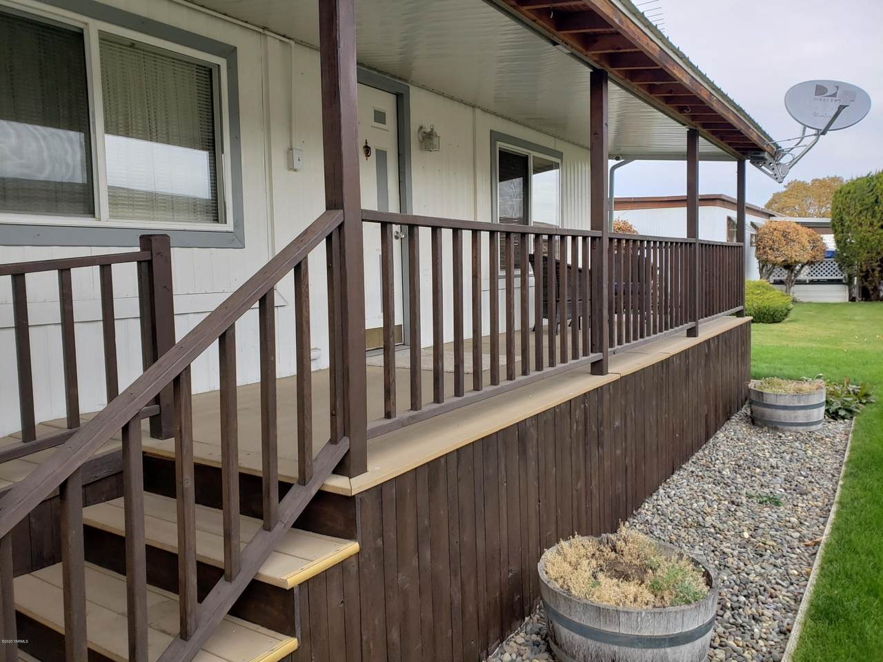 55 Washington Ave - Photo 1