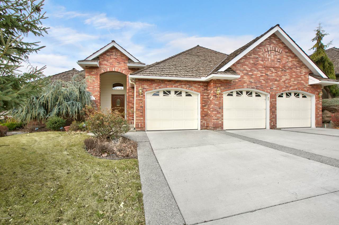 214 73rd Ave - Photo 1