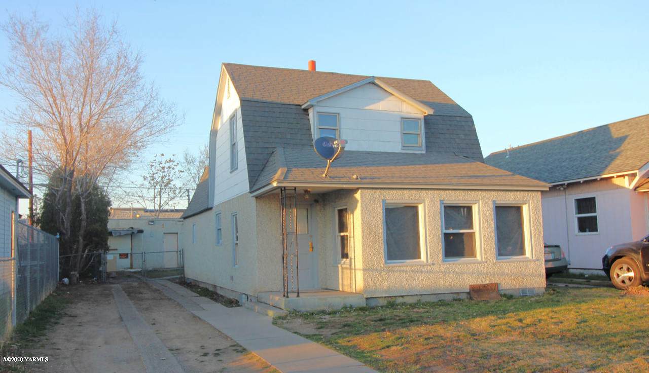 1211 Jefferson Ave - Photo 1