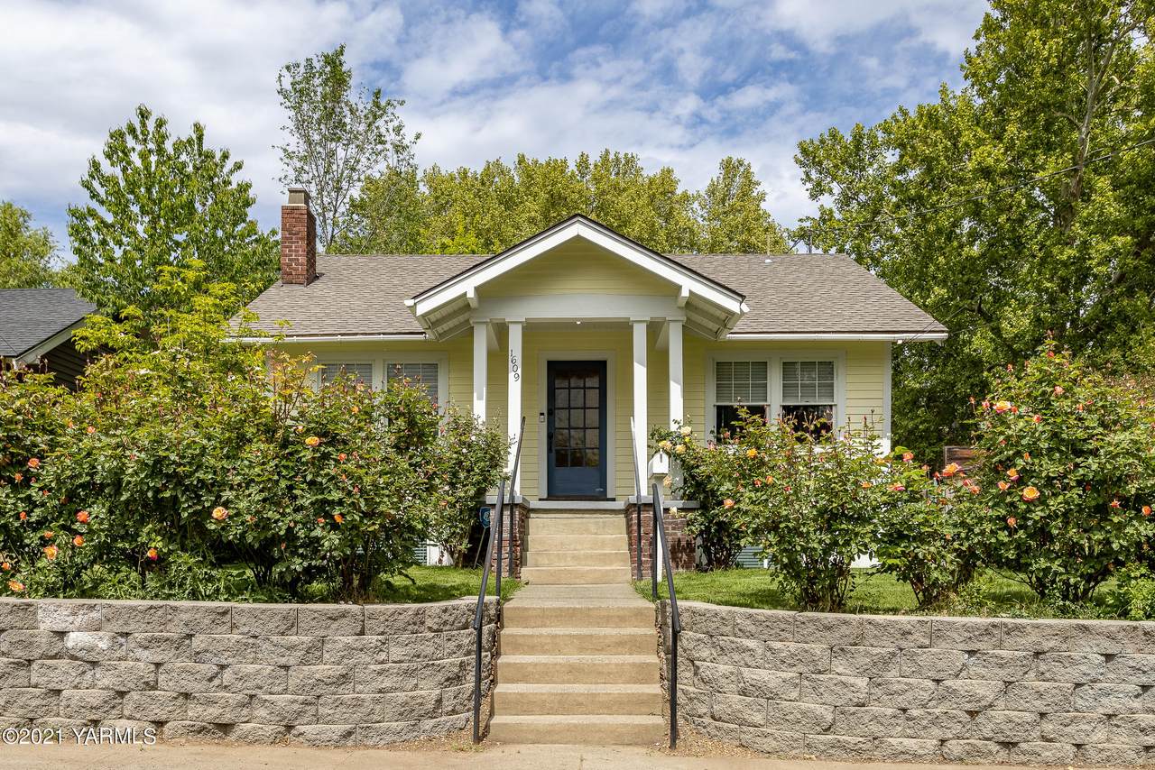1609 Browne Ave - Photo 1