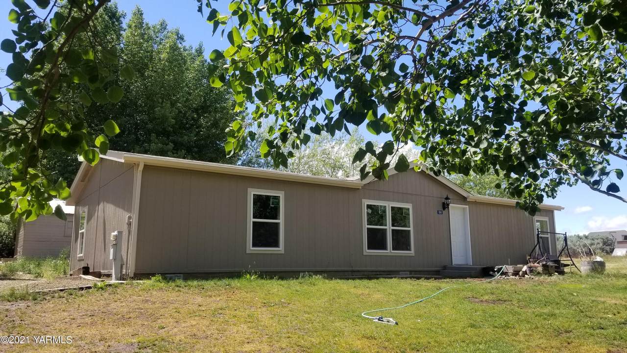 184 Cosmic Ln - Photo 1