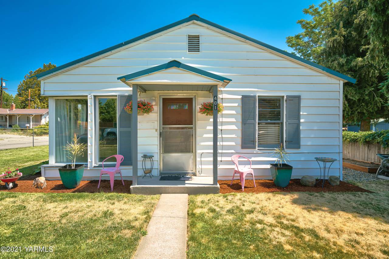 401 18th Ave - Photo 1