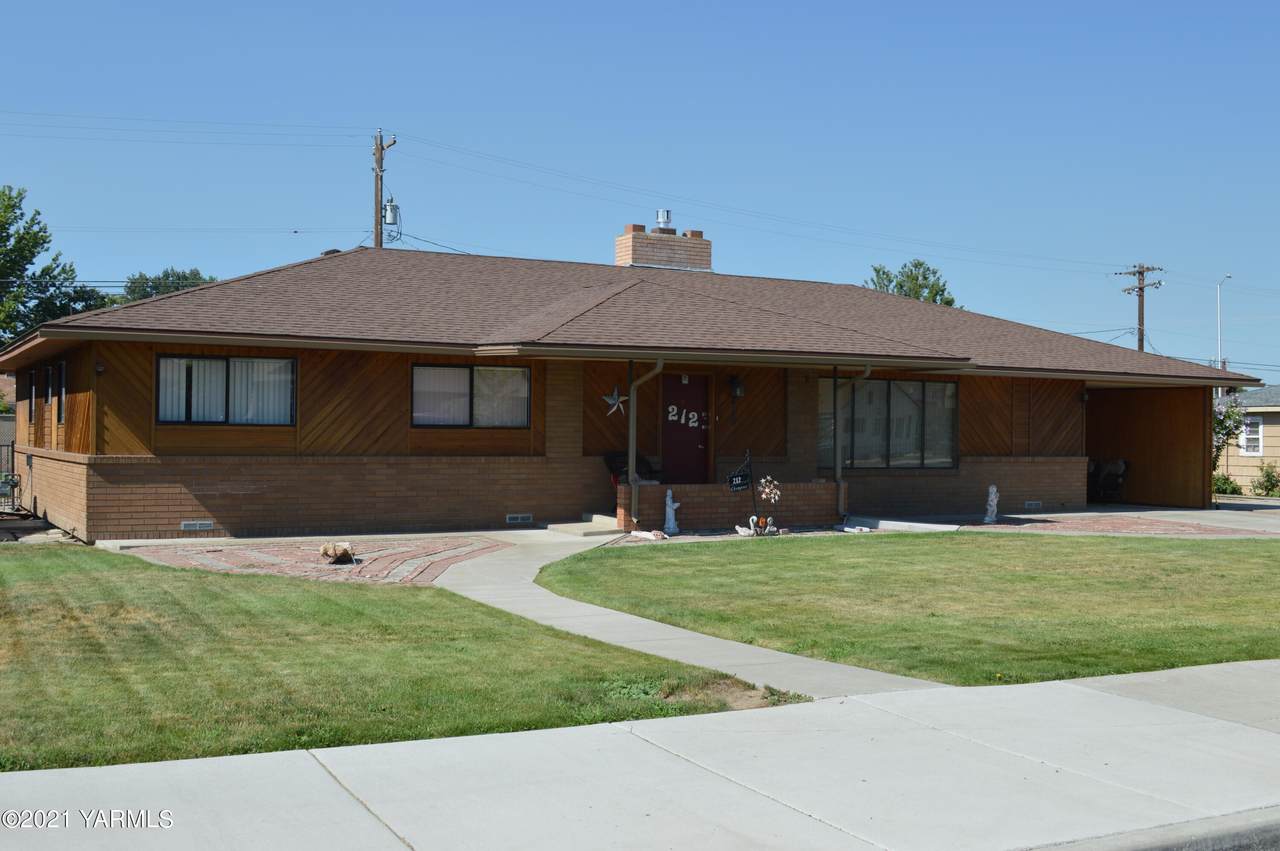212 Seattle Ave - Photo 1