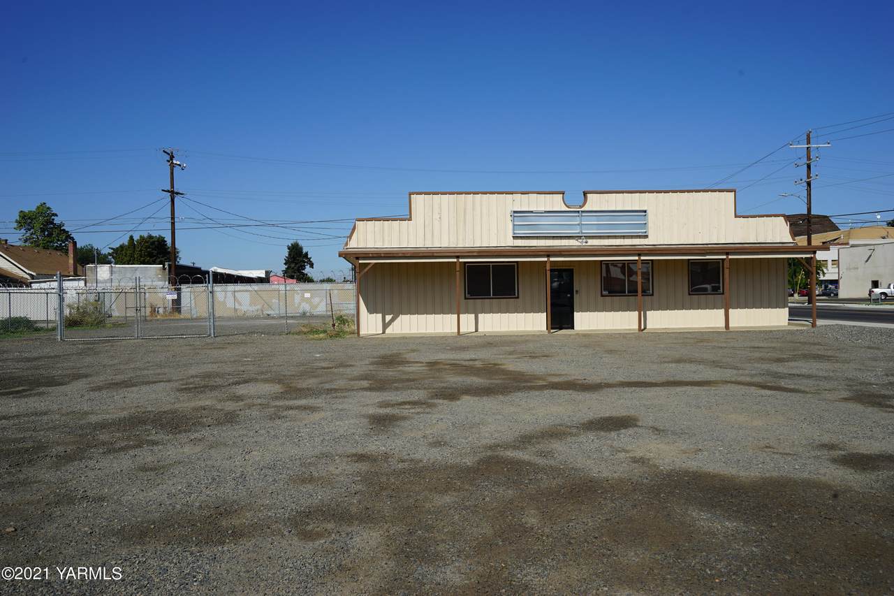 6 2nd Ave - Photo 1