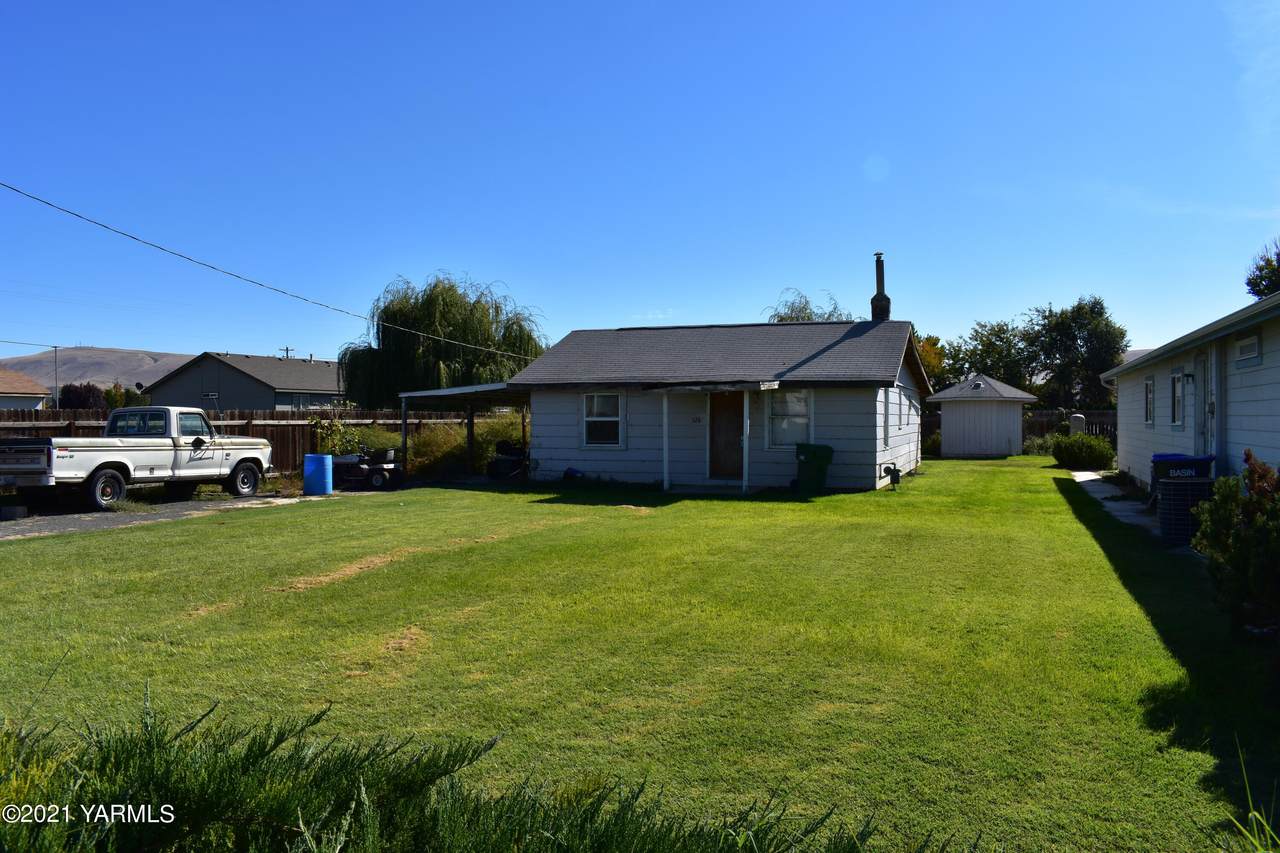 324 Holly Dr - Photo 1