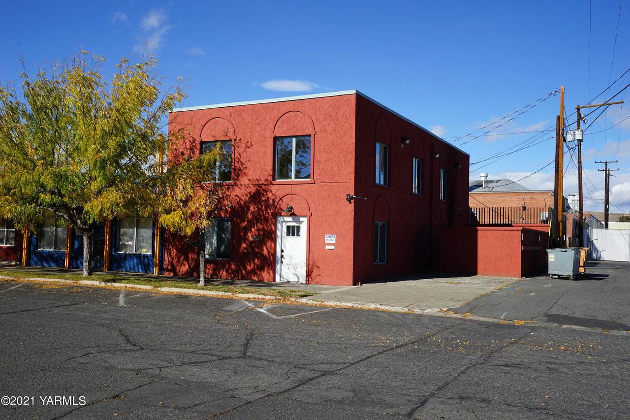 507 Chestnut Ave - Photo 1