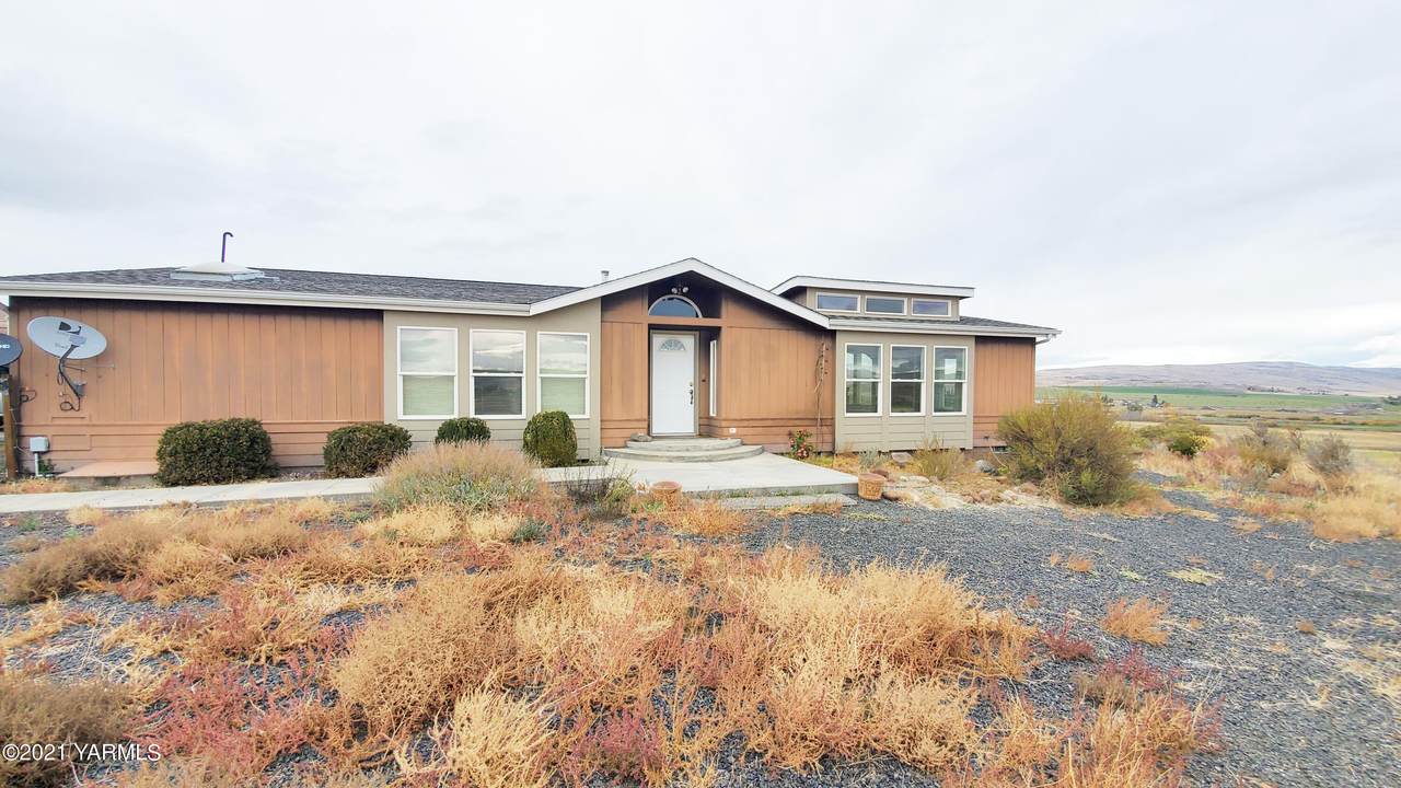 450 Longmire Ln - Photo 1