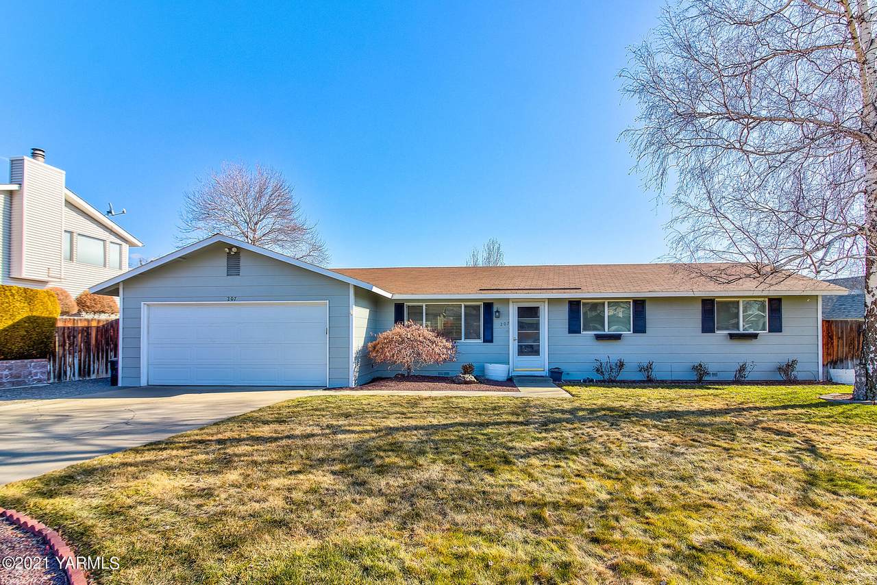 207 57th St - Photo 1