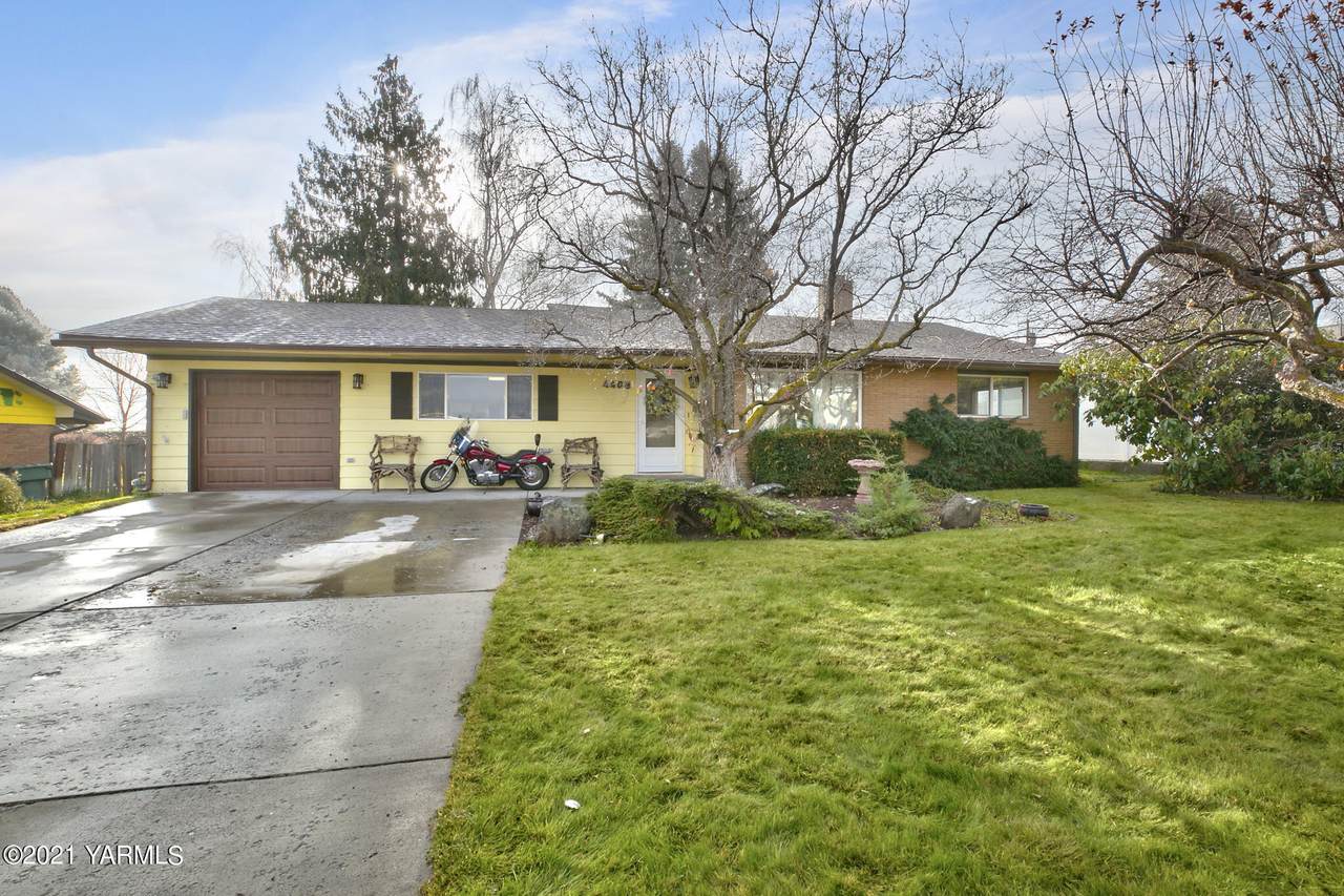 4408 Lincoln Ave - Photo 1