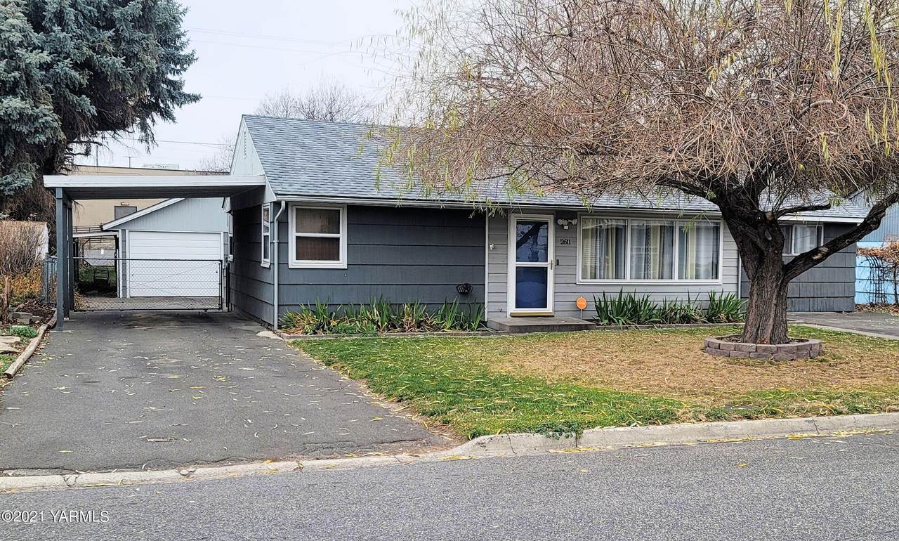 2611 Clinton Way - Photo 1