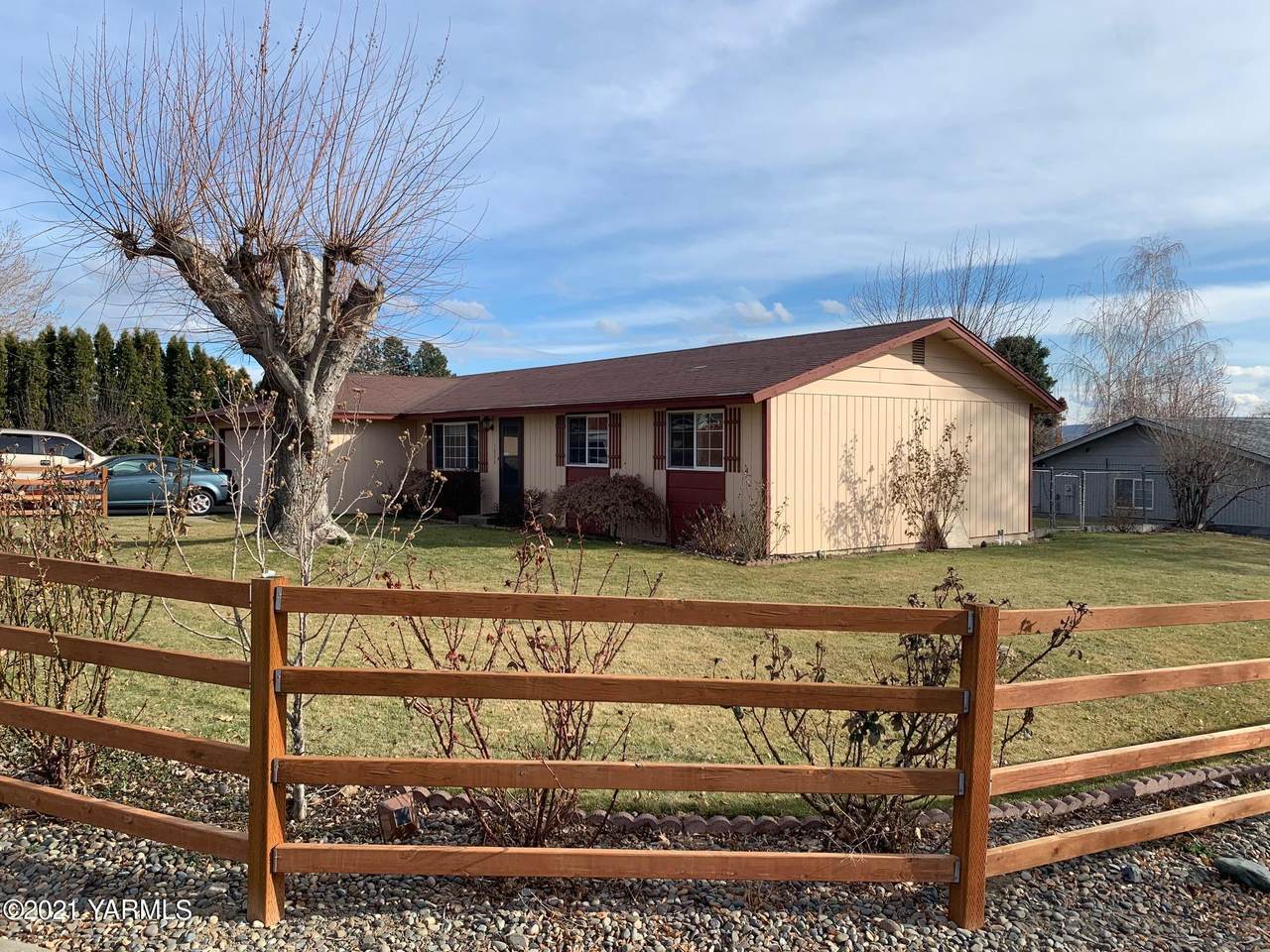 5800 Morningside Dr - Photo 1