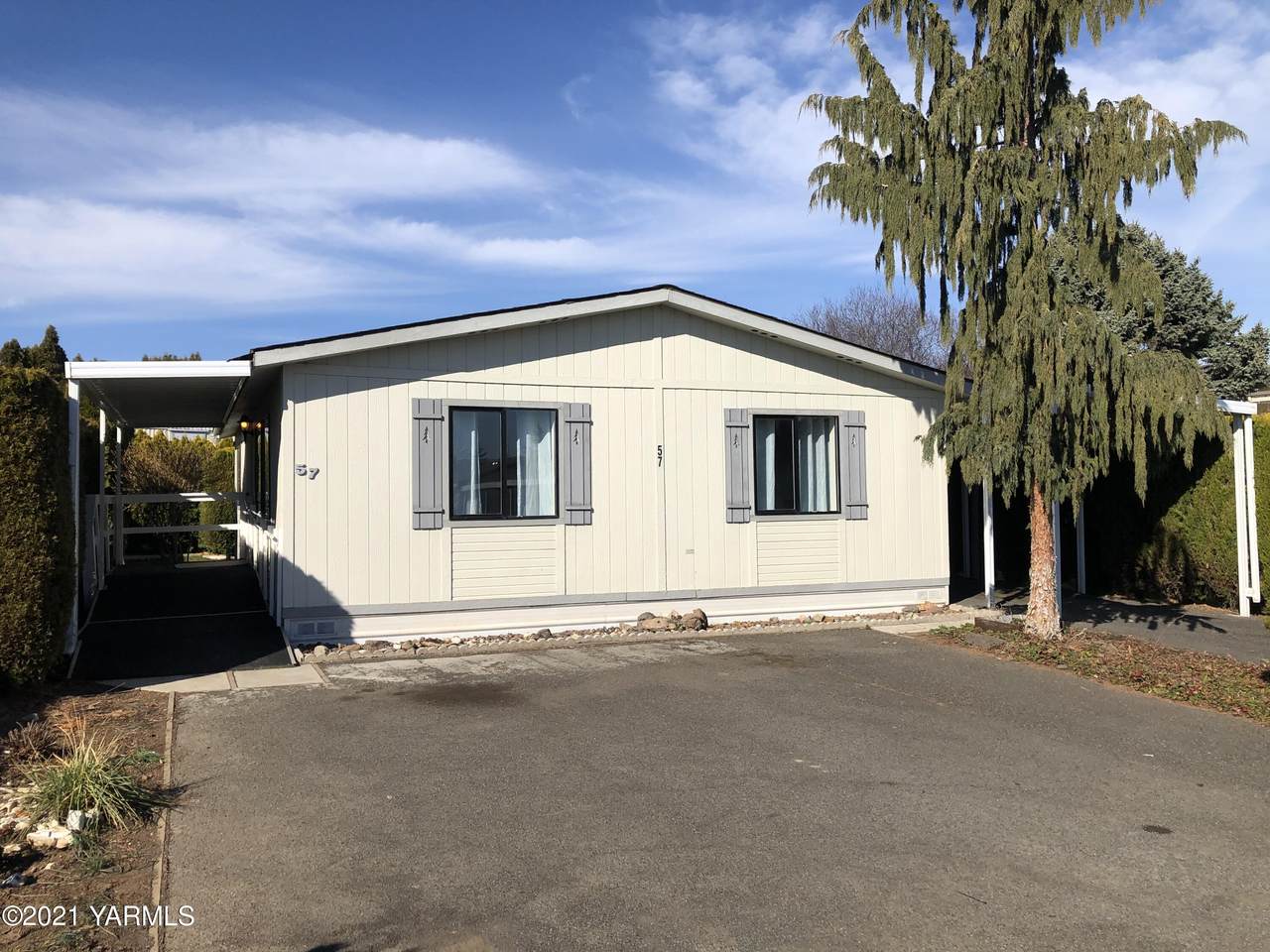 802 40th Ave - Photo 1