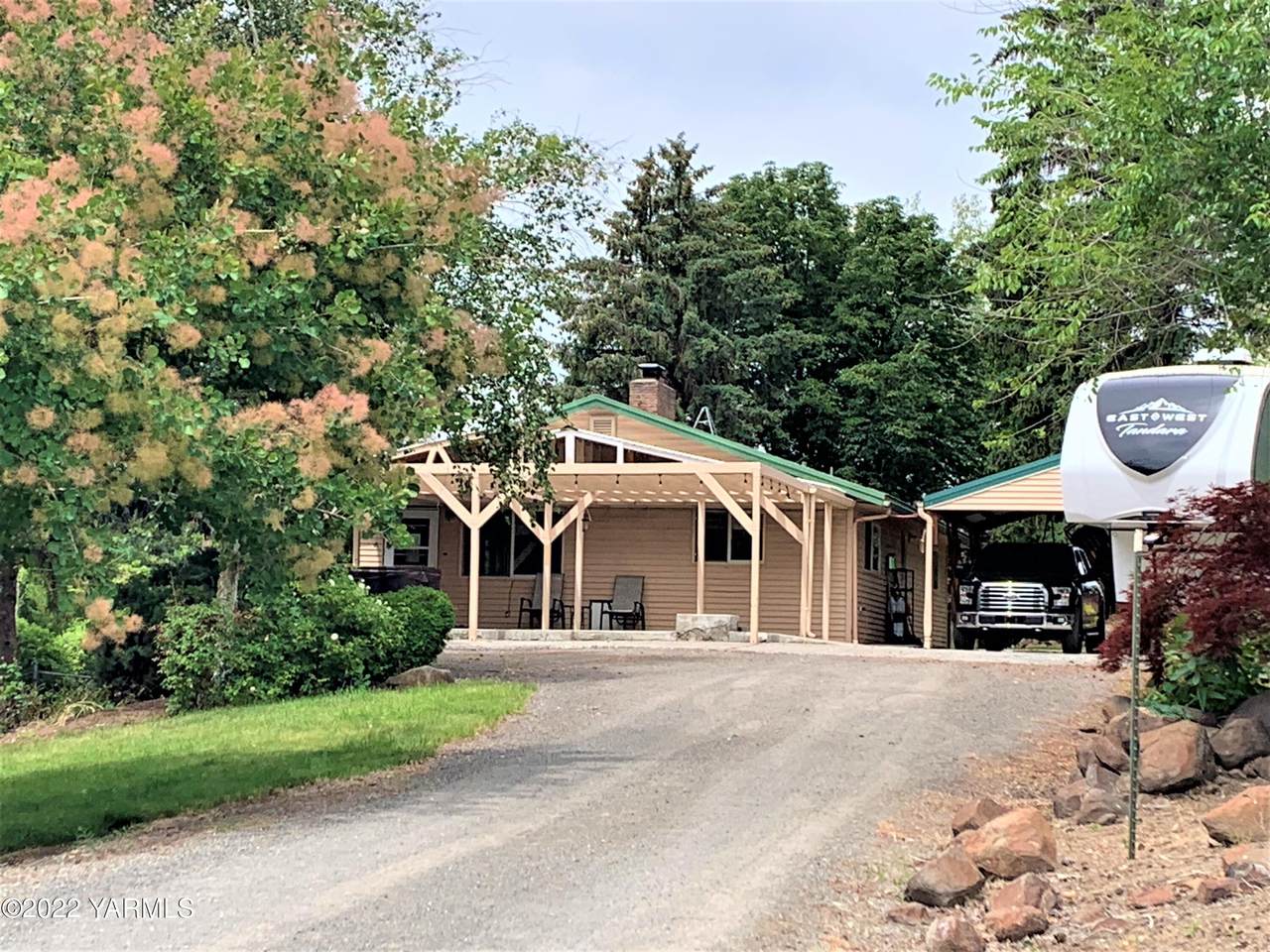 10905 Summitview Rd - Photo 1