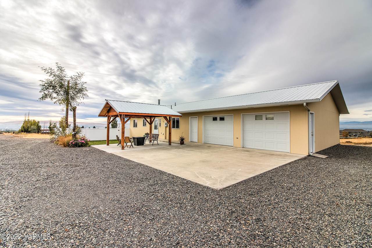 7632 Roza Hill Dr - Photo 1