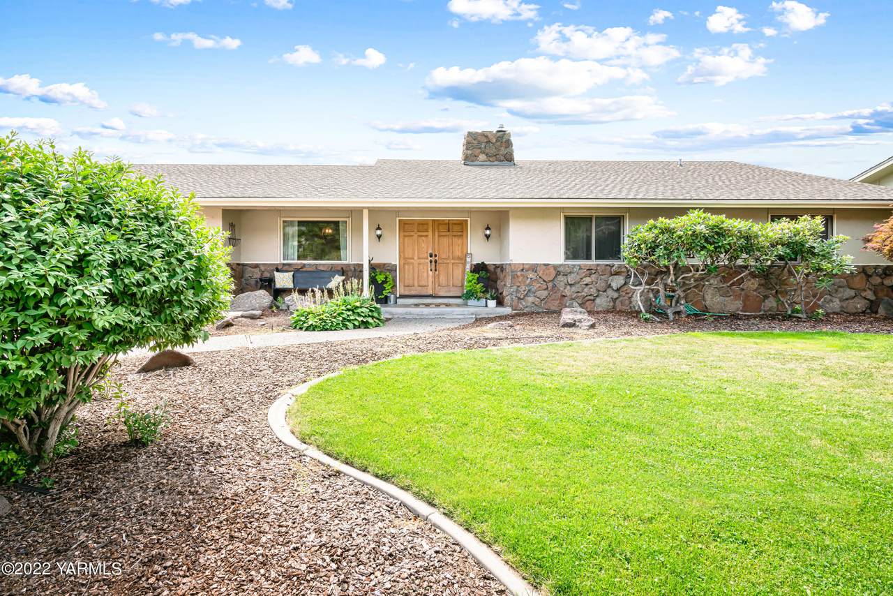 5806 Glacier Way - Photo 1