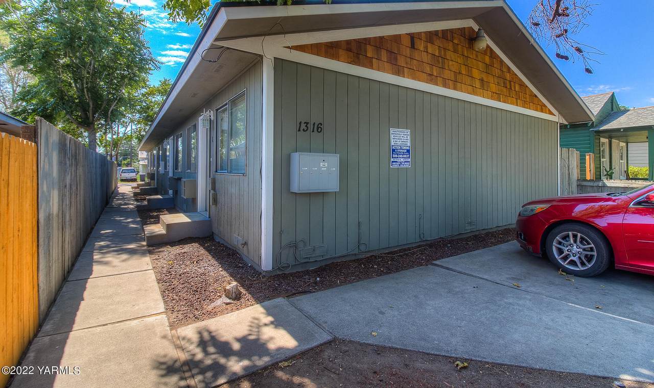 1316 Garfield Ave - Photo 1