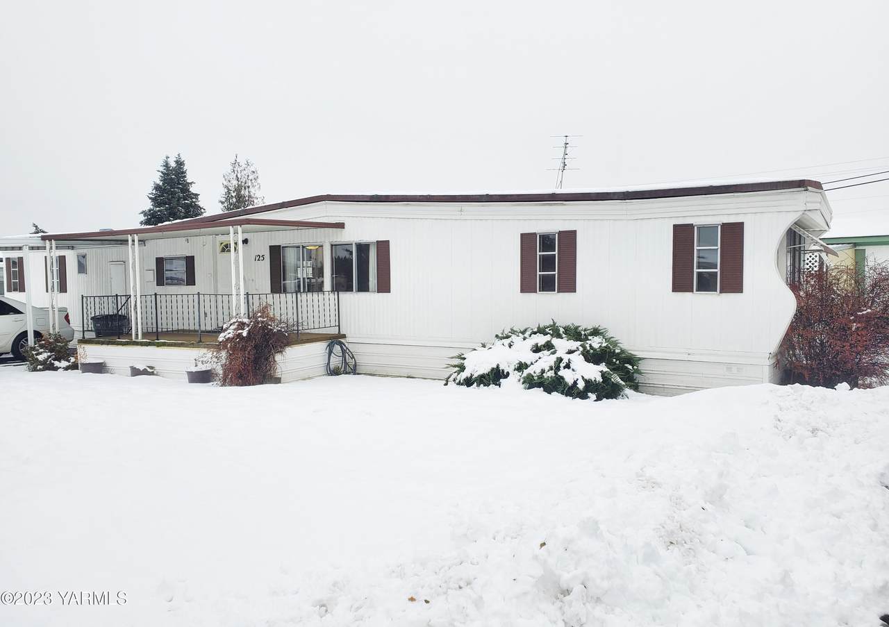 55 Washington Ave - Photo 1
