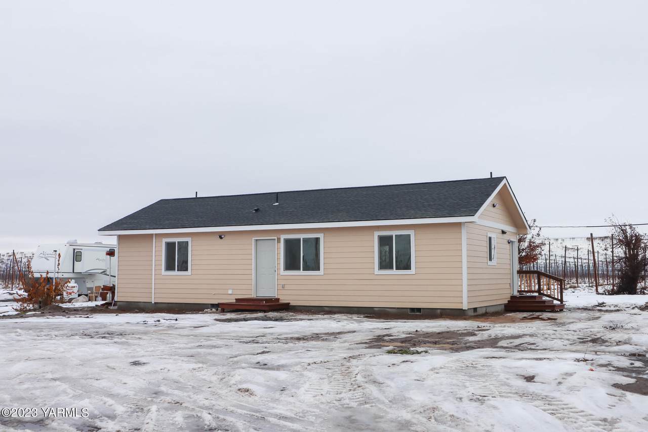 4420 Mcdonald Rd - Photo 1
