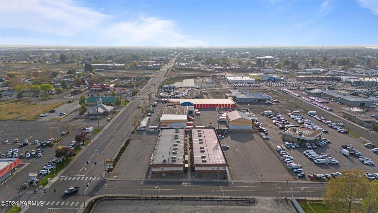 https://bt-photos.global.ssl.fastly.net/yakima/1280_boomver_1_24-2920-2.jpg