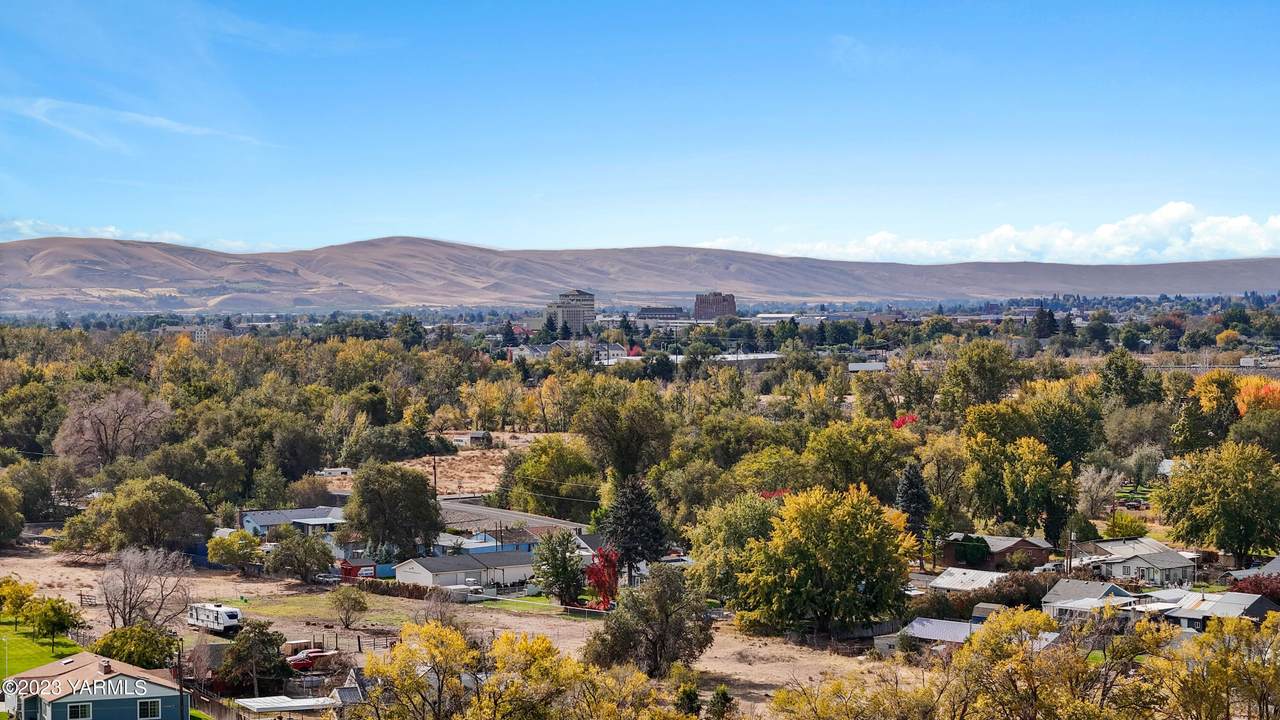 https://bt-photos.global.ssl.fastly.net/yakima/1280_boomver_1_25-1219-2.jpg