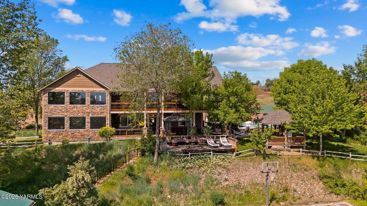 12900 Douglas Rd - Photo 1