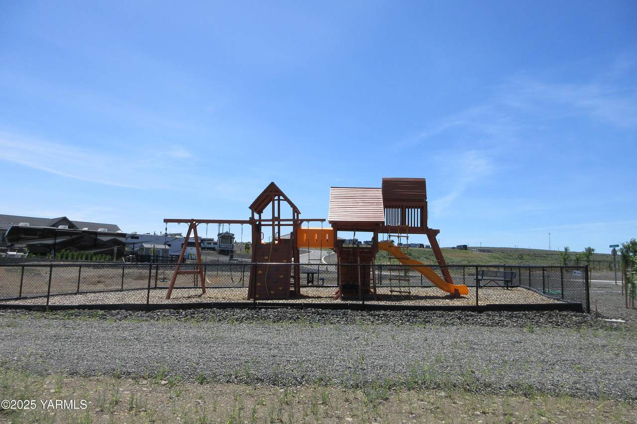 https://bt-photos.global.ssl.fastly.net/yakima/1280_boomver_1_25-1452-2.jpg