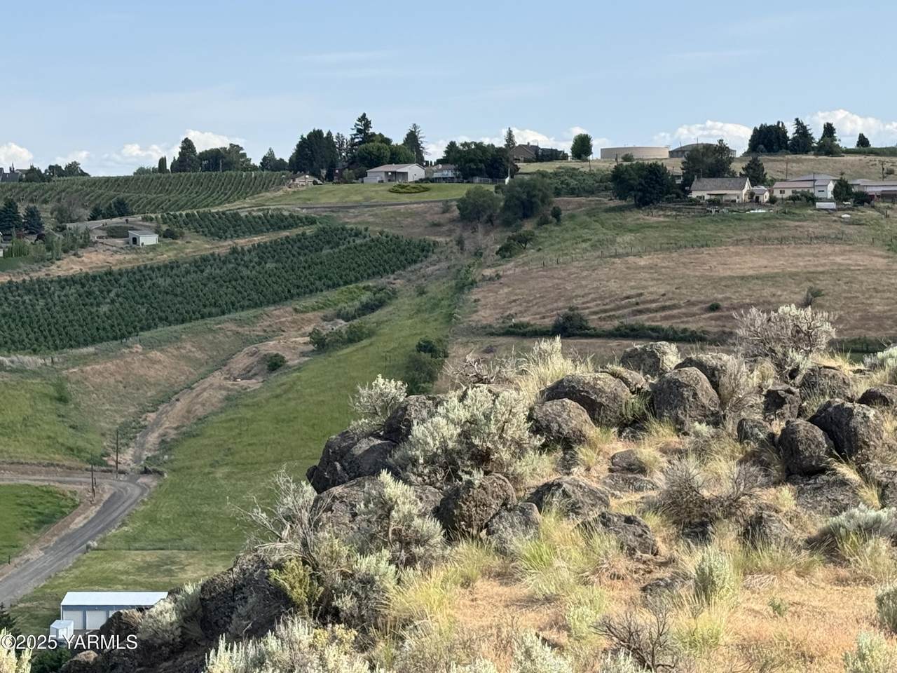 5811 Cowiche Canyon Rd - Photo 1
