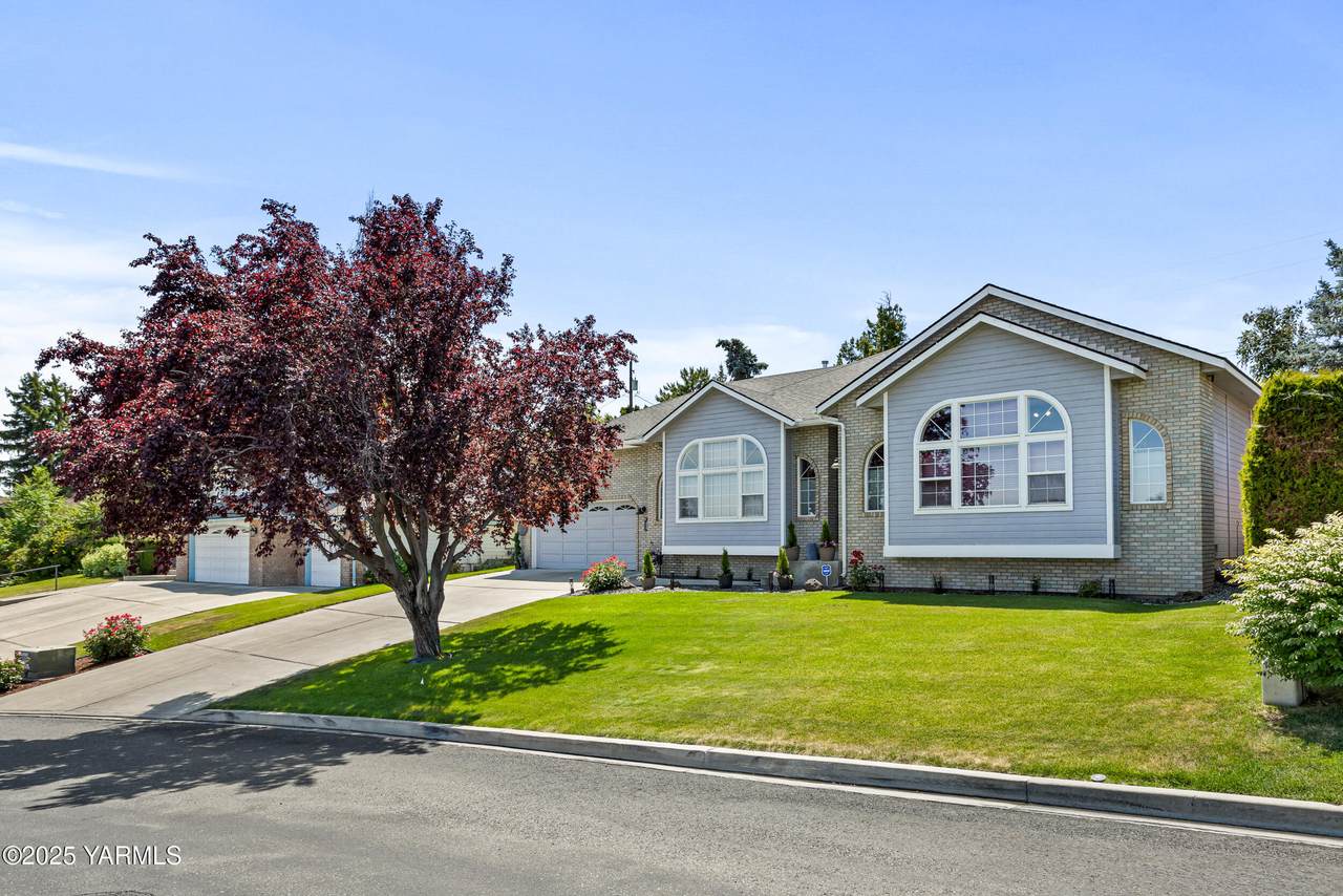 6 78th Ave - Photo 1