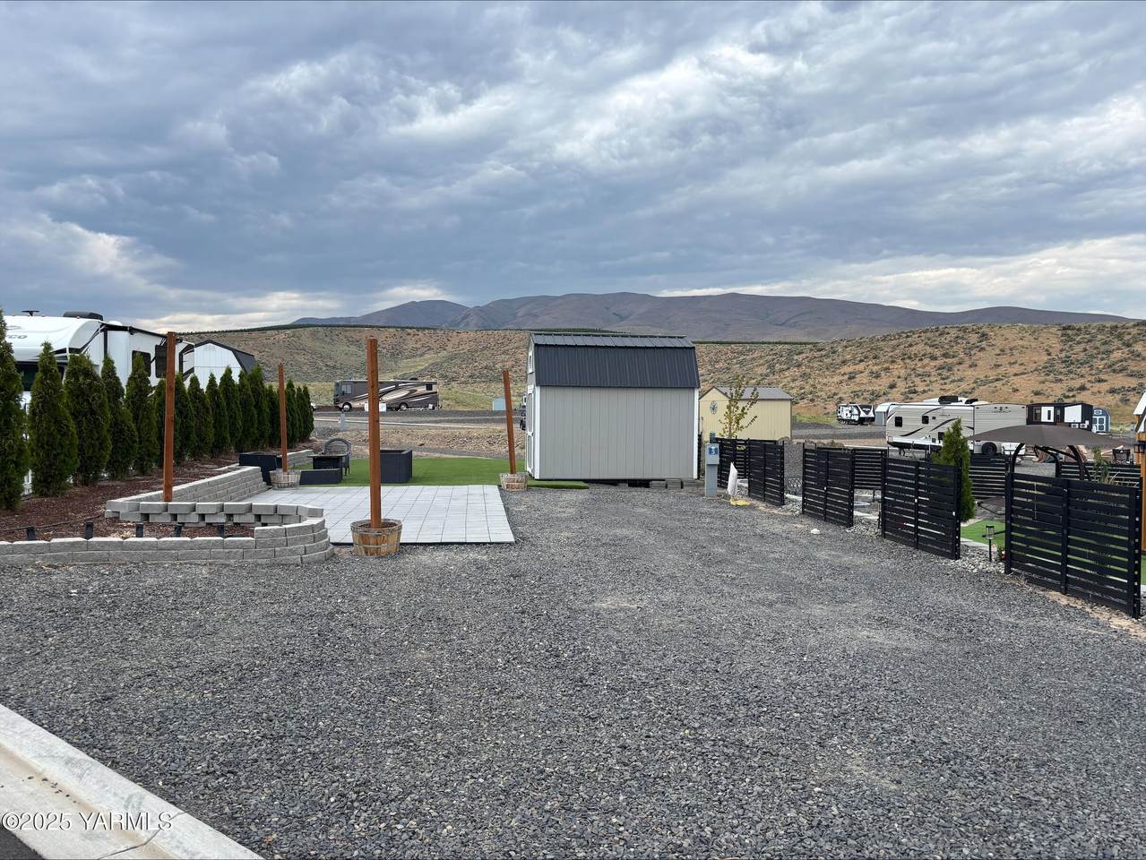 2945 Naches Wenas Rd - Photo 1