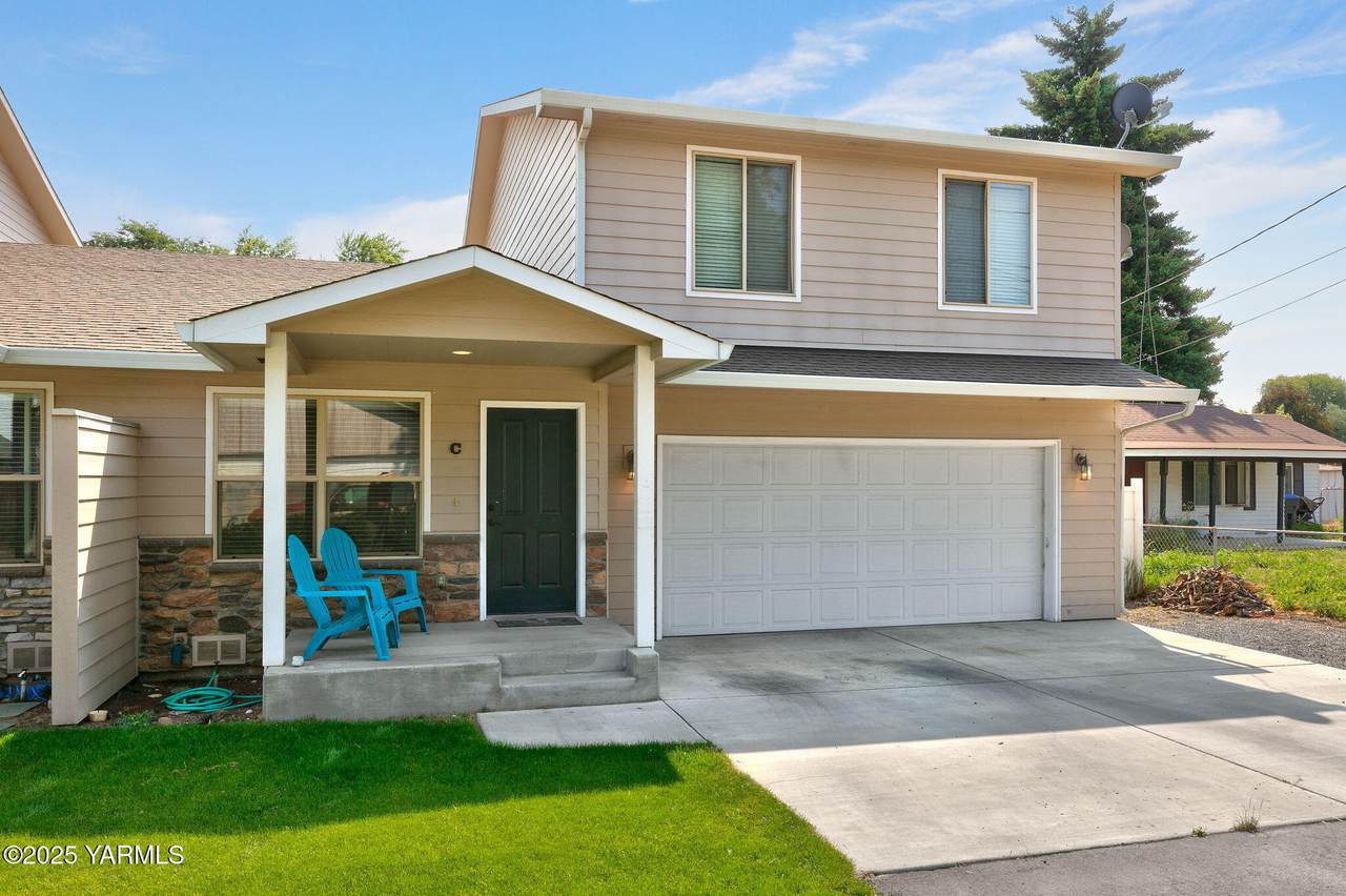 310 Riverview Ave - Photo 1