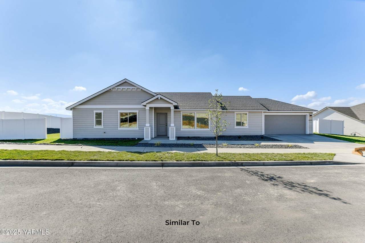 1615 Castlewood Ct - Photo 1