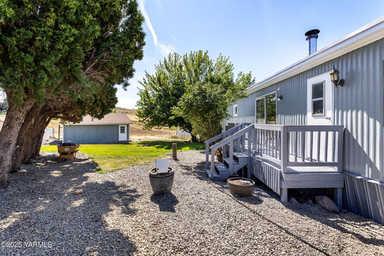 10 Wiland Heights Rd - Photo 1