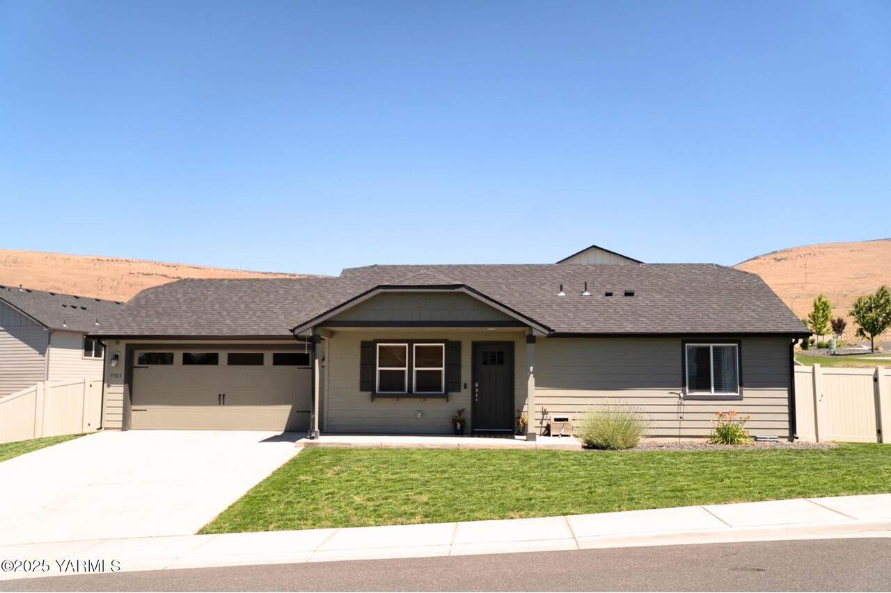 5303 Sage Way - Photo 1